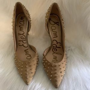 Beautiful Nude pumps